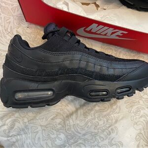 Men’s Nike air max